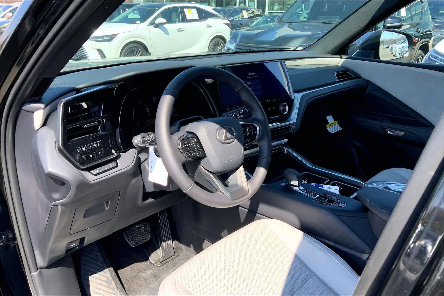 New 2026 Lexus TX 350 AWD image 8