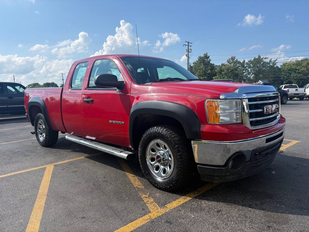 Used 2013 GMC Sierra 1500 W/T w/ Work Truck Plus Package AWD/4WD image 4