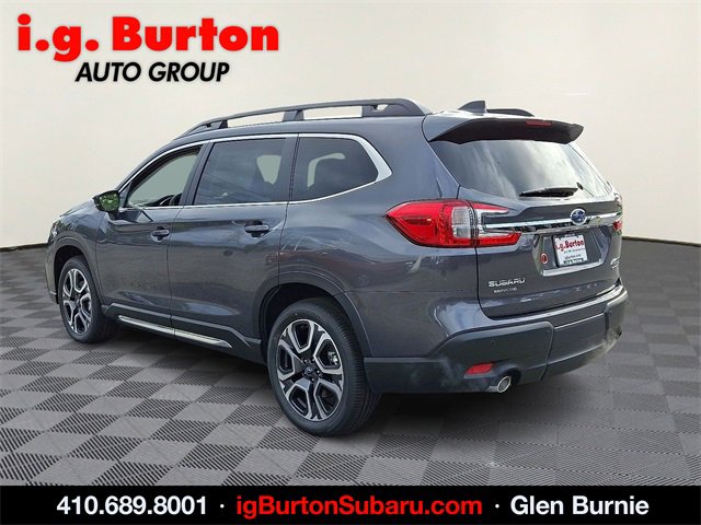New 2025 Subaru Ascent Limited image 3