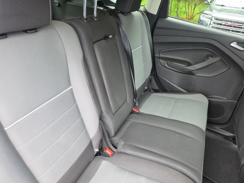 Used 2015 Ford Escape SE FWD image 22
