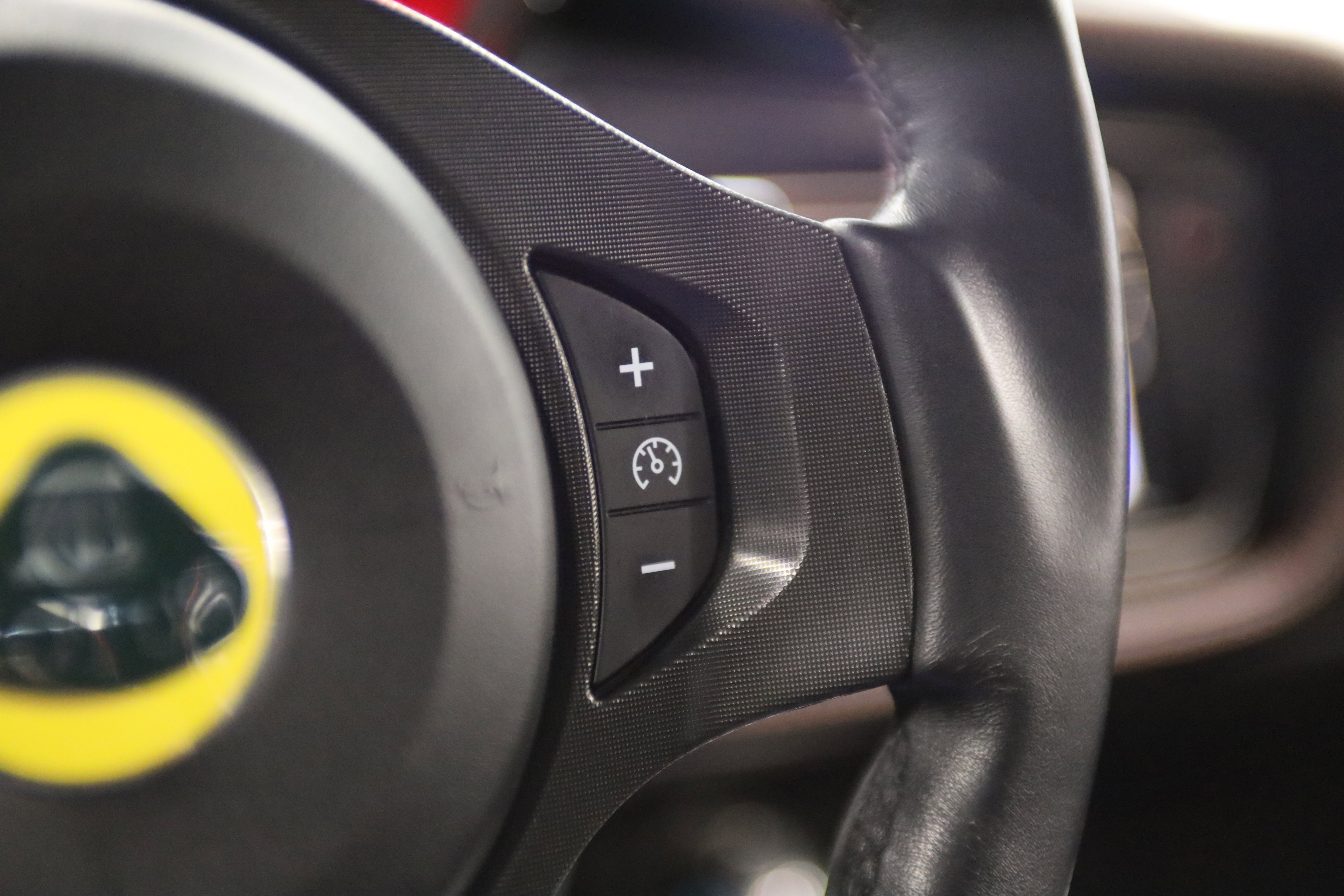 Used 2014 Lotus Evora S RWD image 20