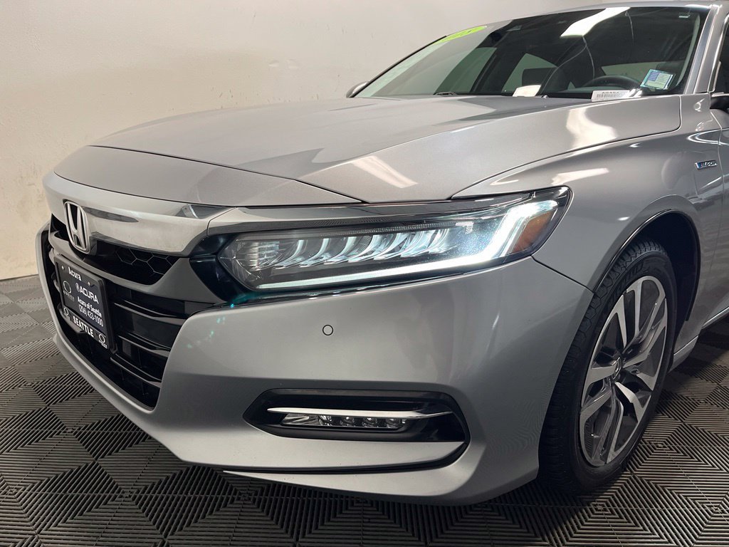 Used 2018 Honda Accord Touring image 29