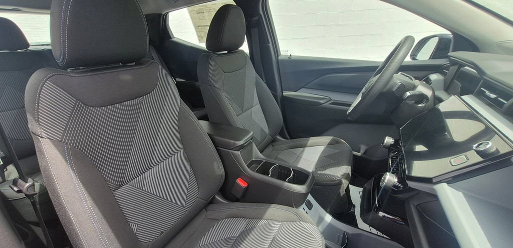 New 2027 Chevrolet Bolt LT FWD image 4