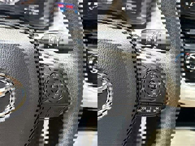 Used 2020 Toyota Corolla LE image 24