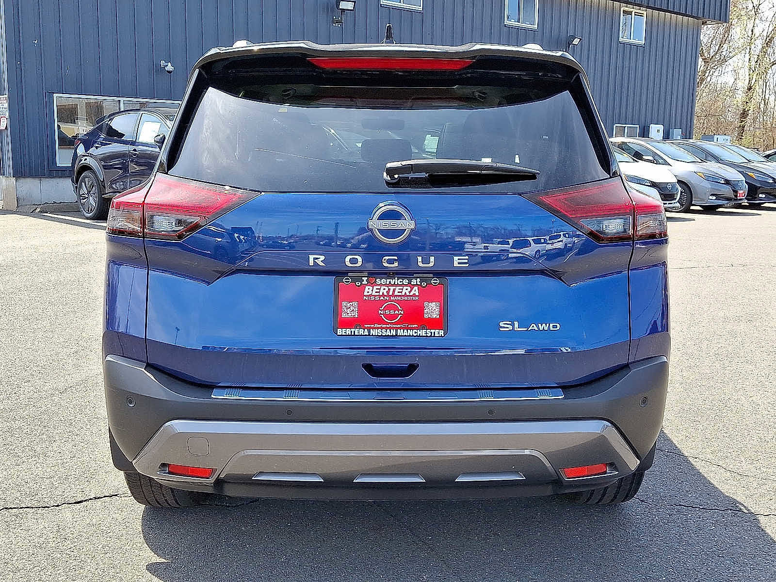 Used 2022 Nissan Rogue SL w/ SL Premium Package image 5