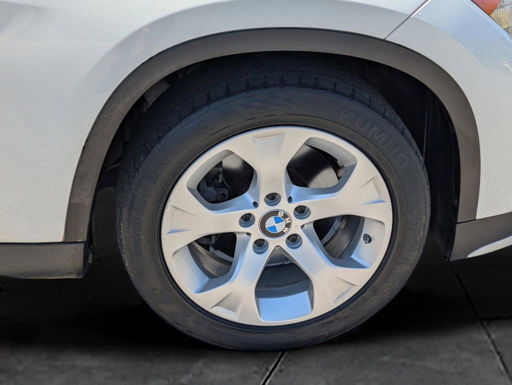 Used 2015 BMW X1 sDrive28i RWD image 11