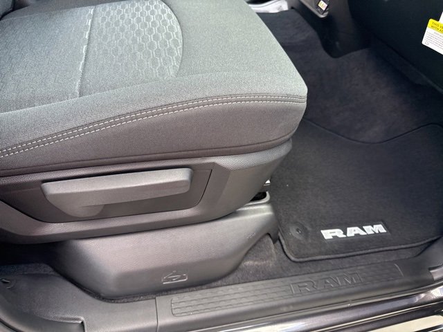 New 2025 RAM 2500 Tradesman image 36