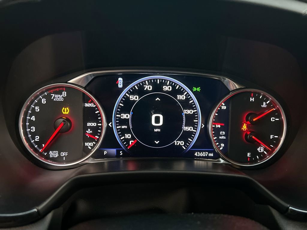 Used 2019 Chevrolet Blazer RS w/ Sun and Wheels Package AWD/4WD image 11