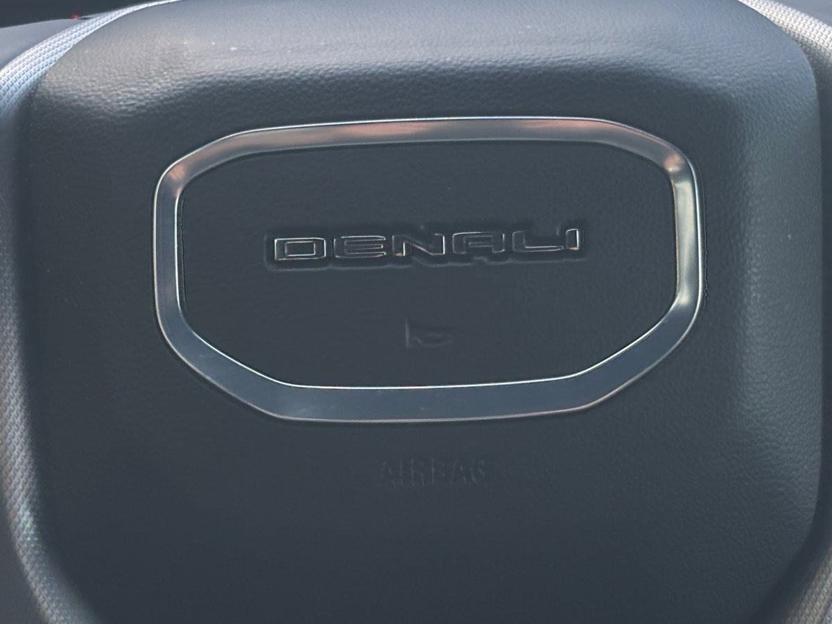 Used 2024 GMC Yukon XL Denali w/ Max Trailering Package image 12