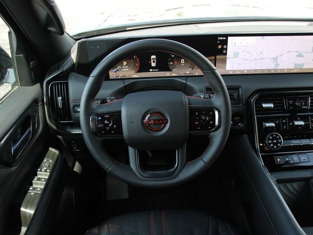 Certified 2025 Nissan Armada PRO-4X AWD/4WD image 5
