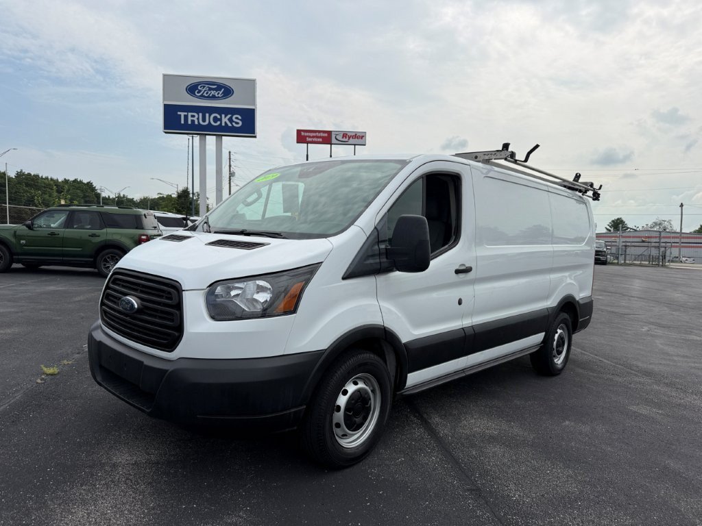 Used 2019 Ford Transit 150 130 Low Roof RWD image 4
