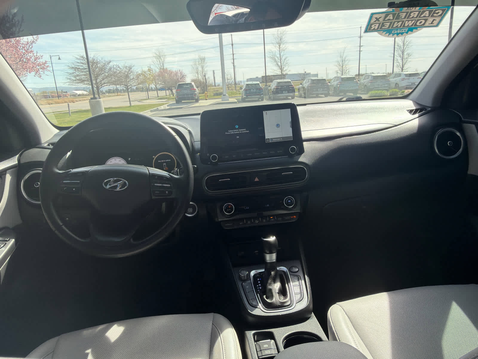 Used 2023 Hyundai Kona Limited AWD/4WD image 16