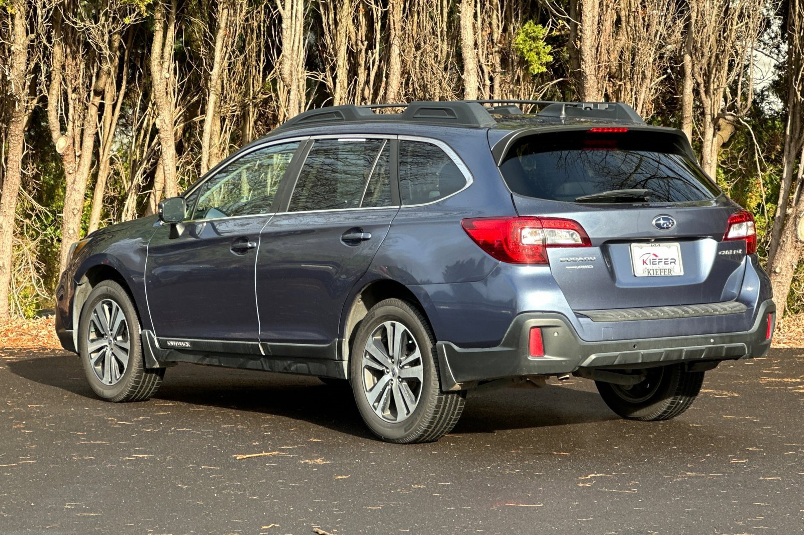Used 2018 Subaru Outback 2.5i Limited image 6