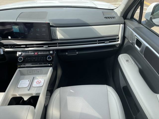 New 2026 Hyundai Santa Fe SEL image 16