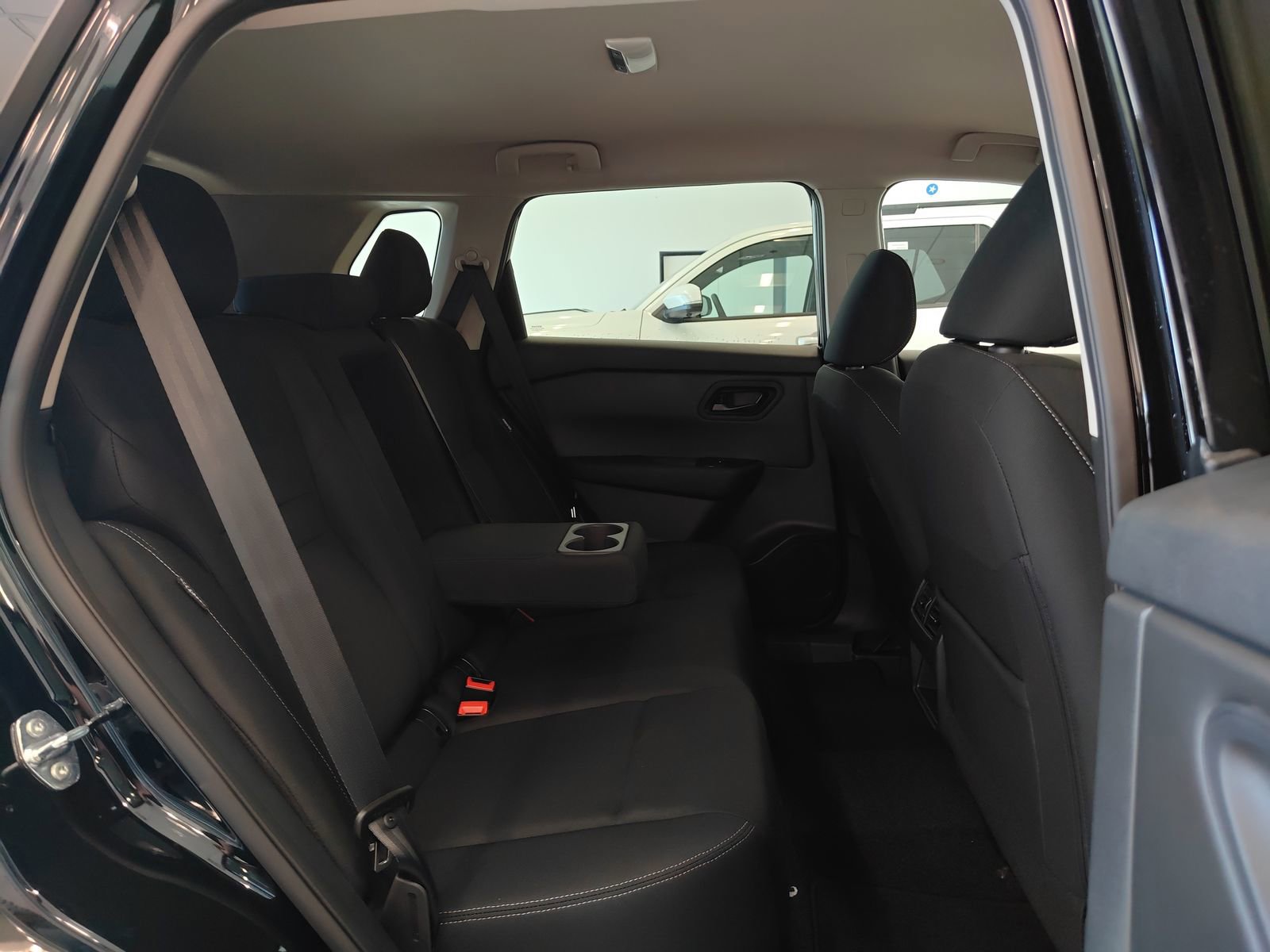 New 2026 Nissan Rogue S image 15