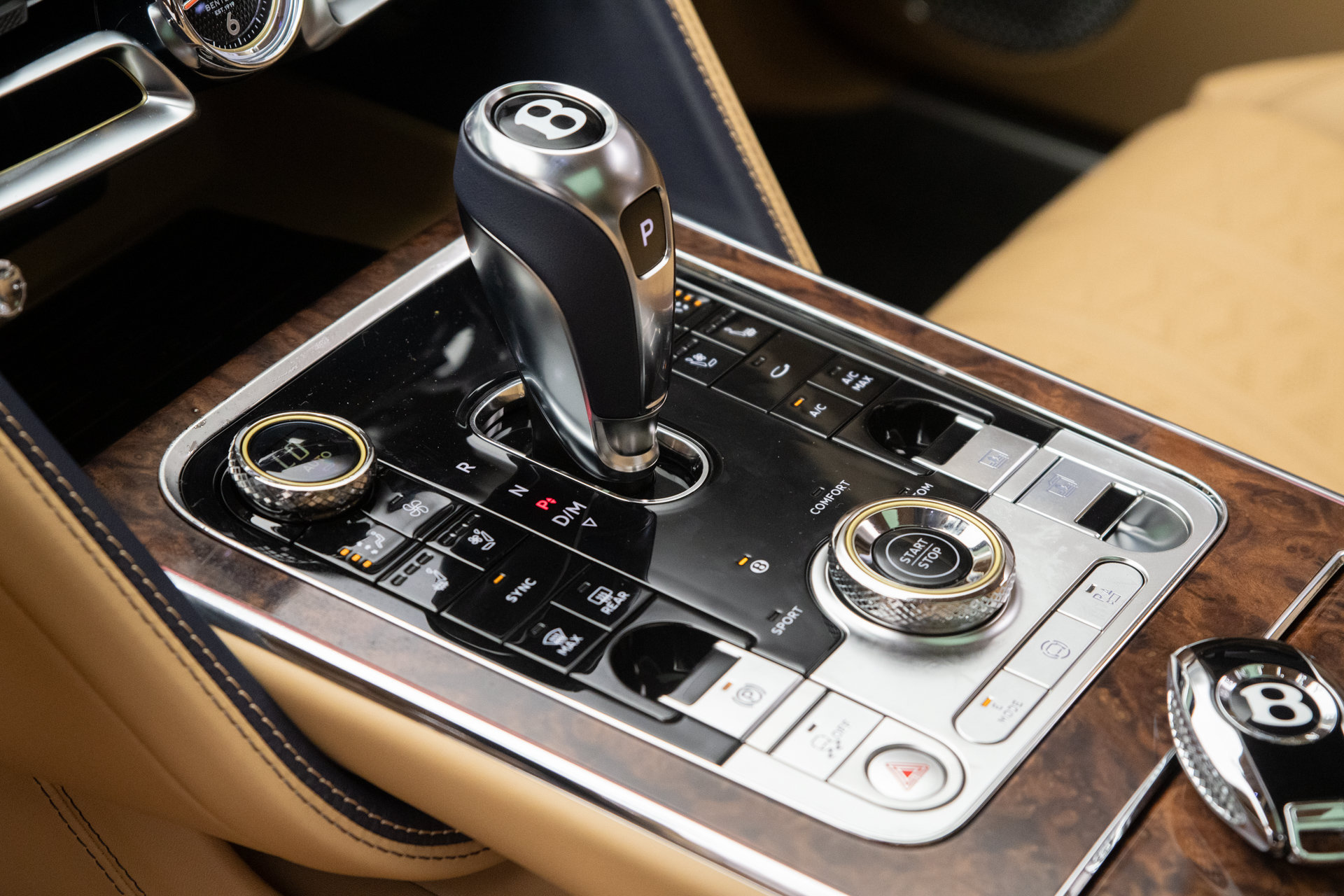 New 2026 Bentley Flying Spur Plug-In Hybrid AWD/4WD image 20