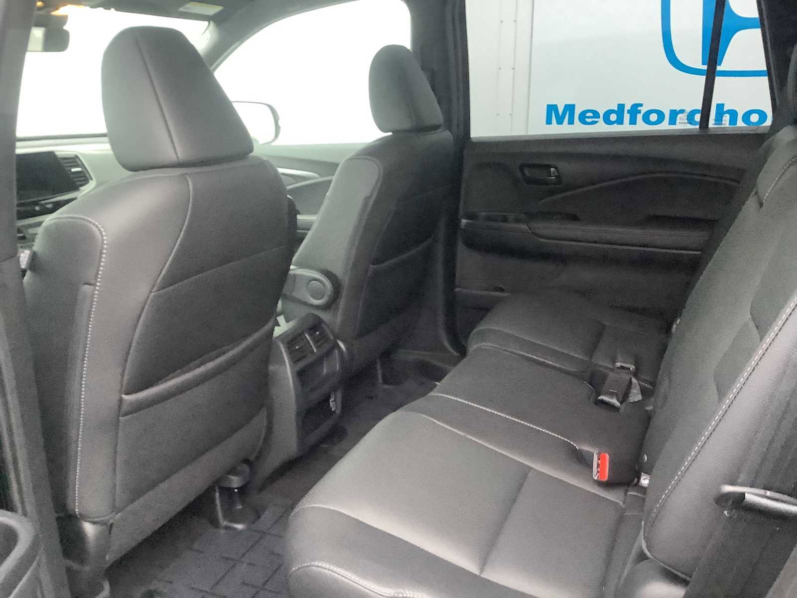 Certified 2023 Honda Passport EX-L image 12