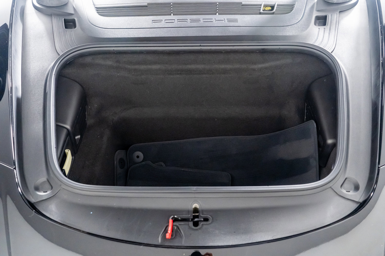 Used 2019 Porsche 911 Turbo w/ Light Design Package image 47