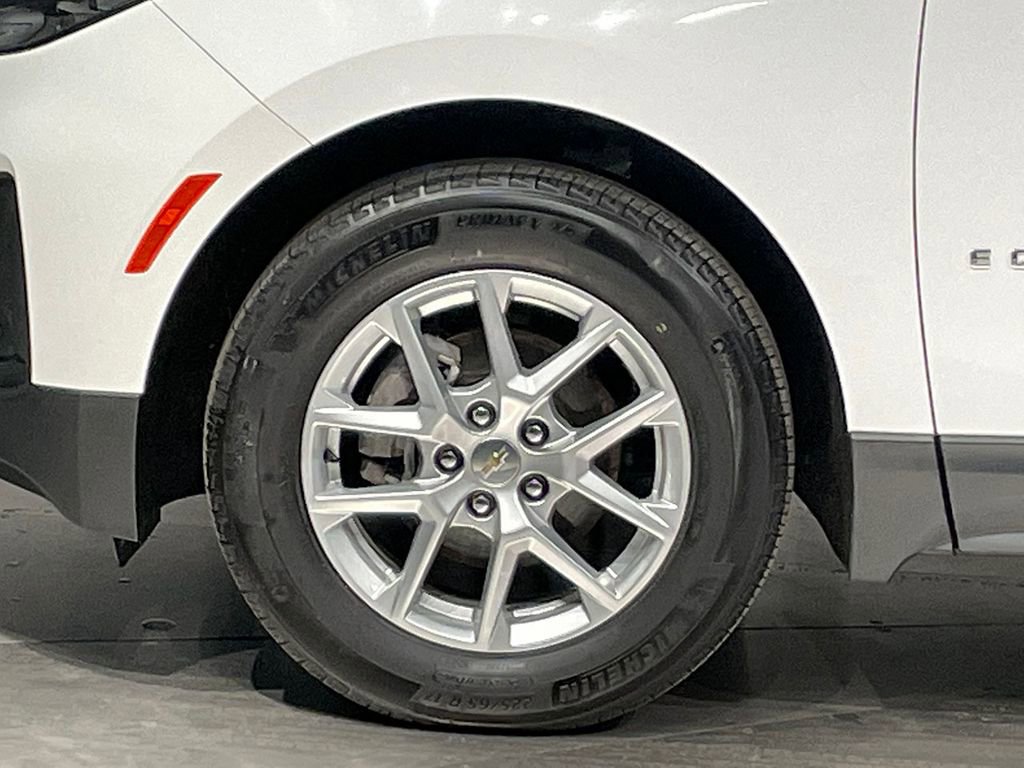 Used 2023 Chevrolet Equinox LS image 35