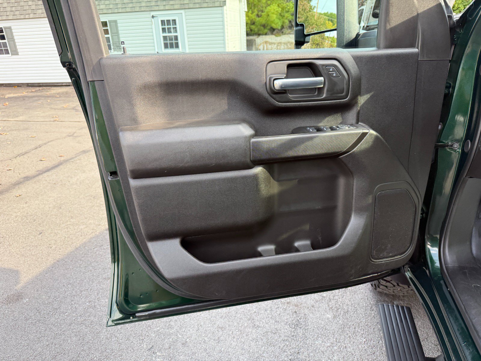 Used 2025 GMC Sierra 2500 Pro w/ Convenience Package AWD/4WD image 15