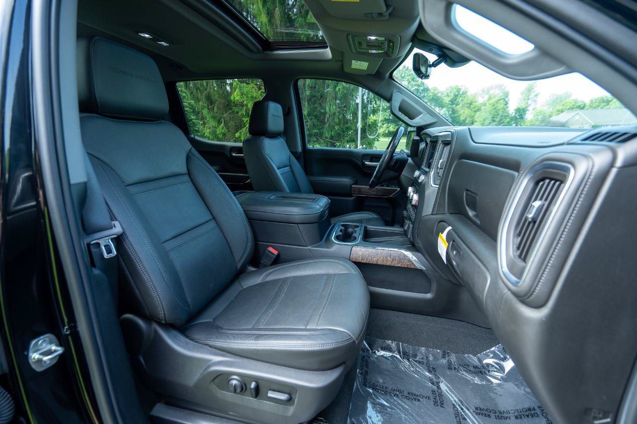 Used 2019 GMC Sierra 1500 Denali w/ Denali Ultimate Package AWD/4WD image 22
