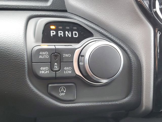 New 2026 RAM 1500 4x4 Crew Cab image 9