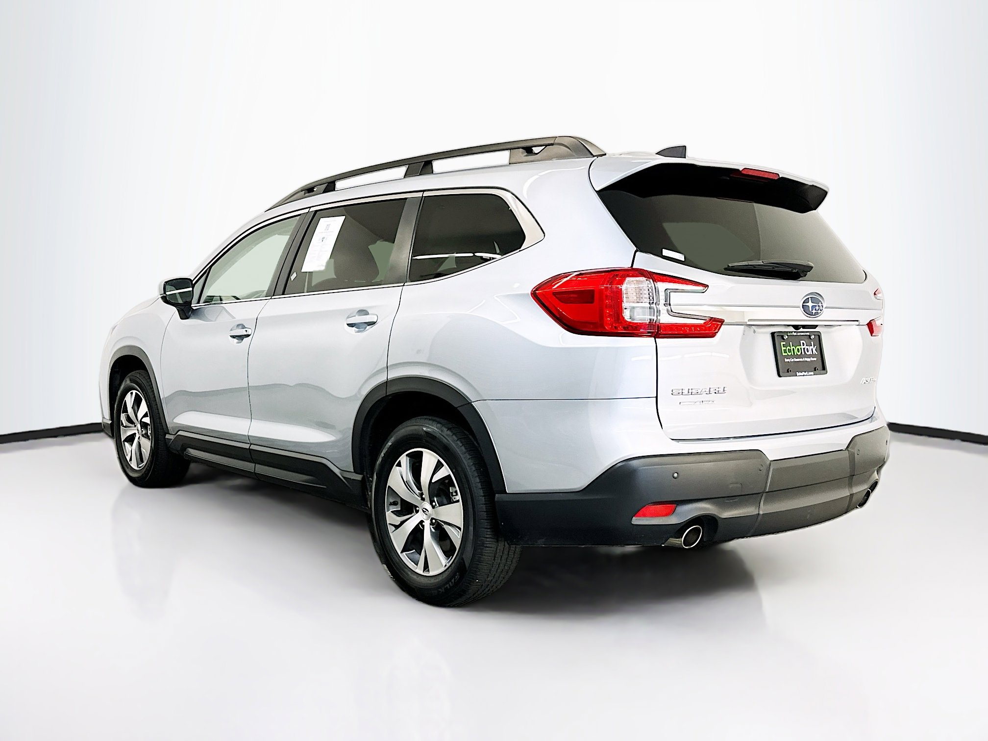 Used 2025 Subaru Ascent Premium image 5