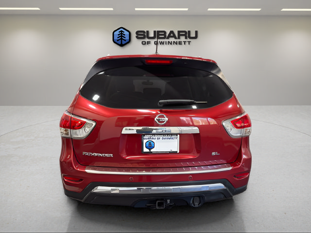 Used 2014 Nissan Pathfinder SL w/ SL Tech Package FWD image 4