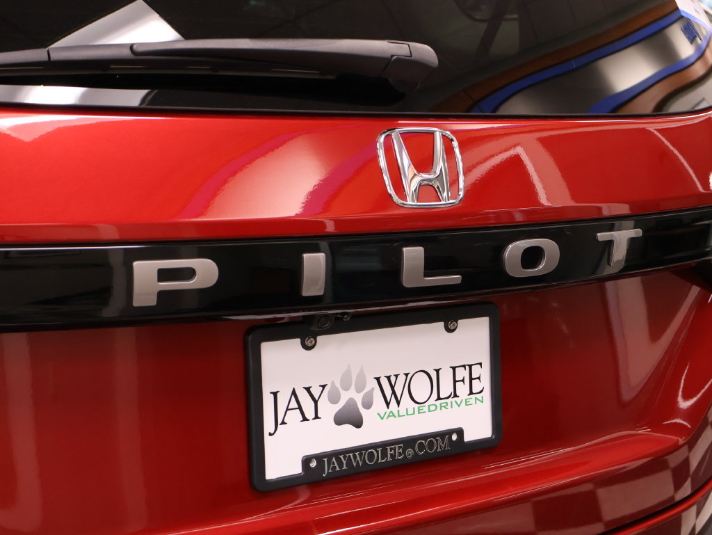 Certified 2026 Honda Pilot EX-L image 8