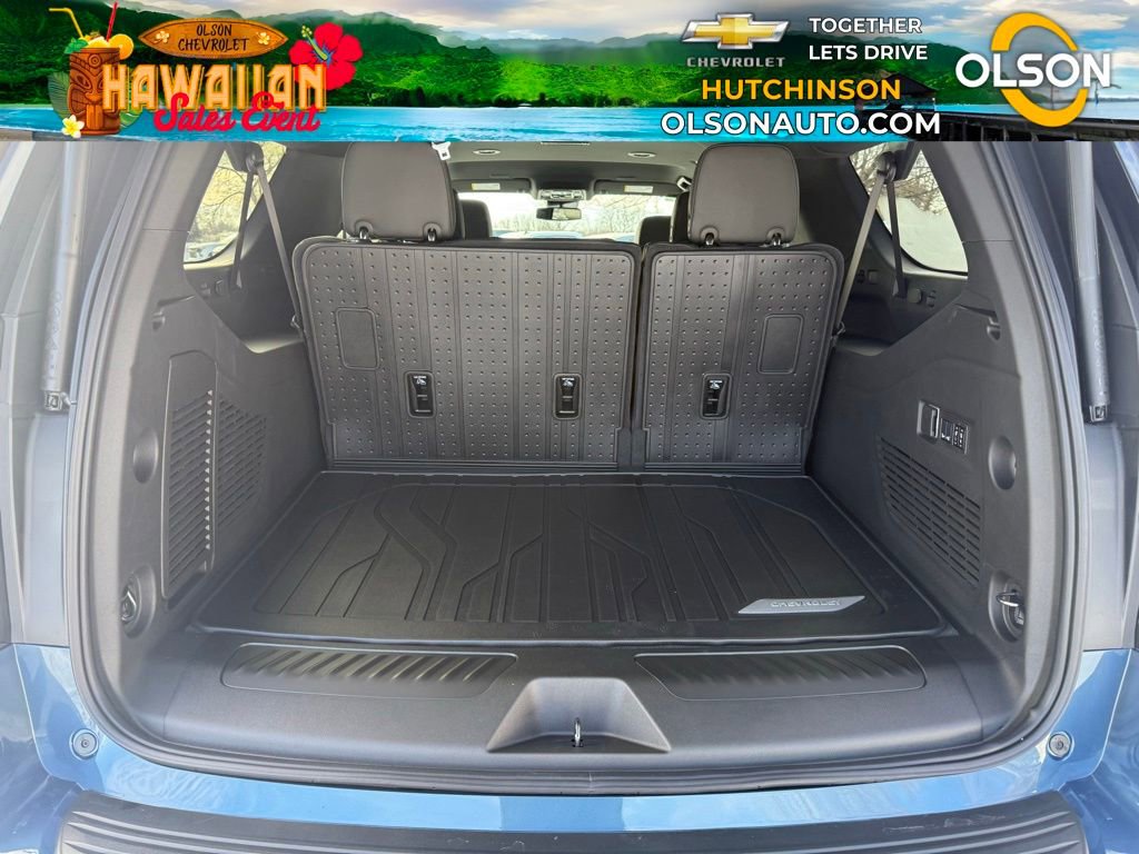 New 2026 Chevrolet Suburban LT w/ Comfort Package image 18