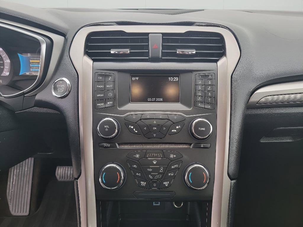 Used 2017 Ford Fusion S image 18