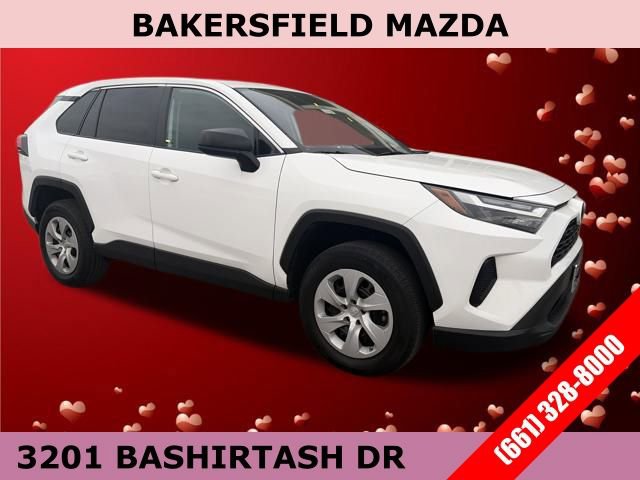 Used 2024 Toyota RAV4 LE image 7