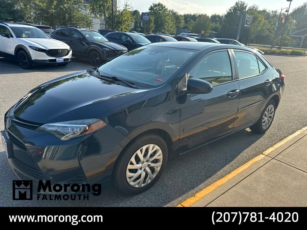 Used 2018 Toyota Corolla LE FWD image 2