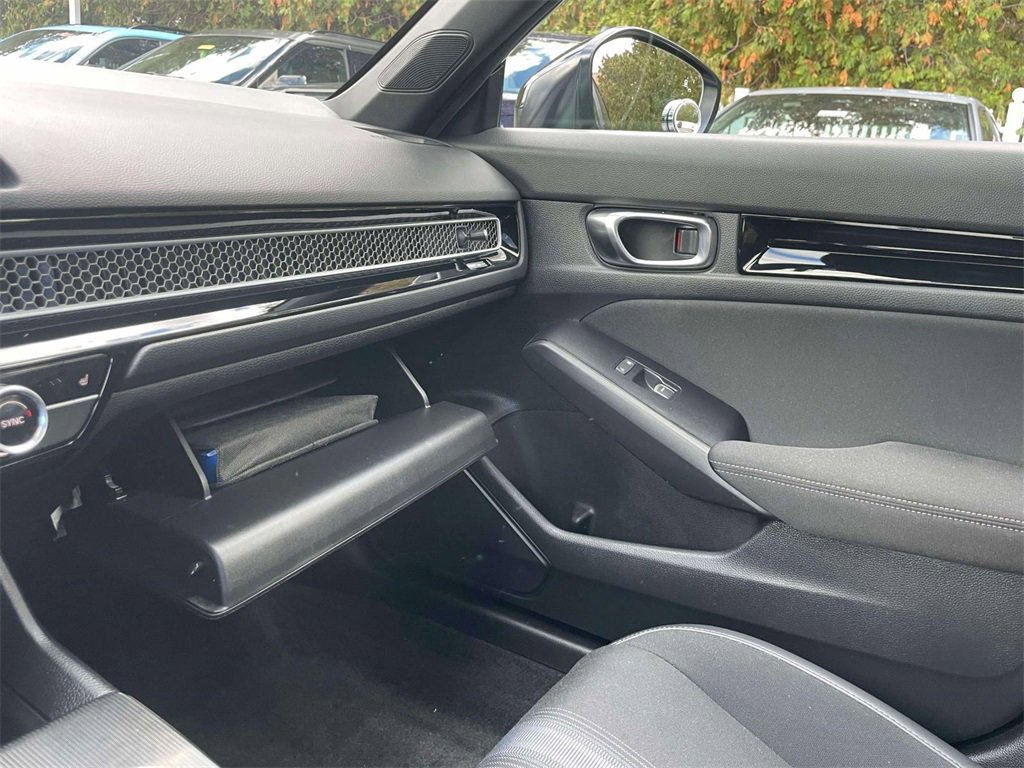 Certified 2025 Honda Civic Sport image 28