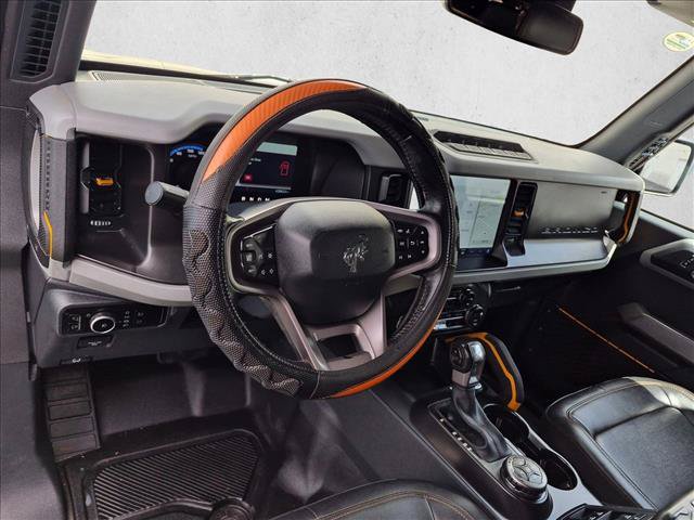 Used 2023 Ford Bronco Badlands w/ Sasquatch Package AWD/4WD image 10