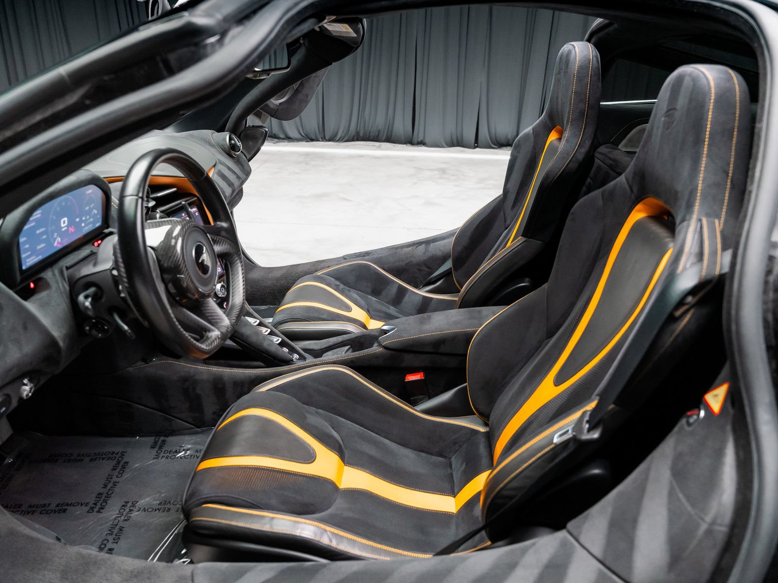 Used 2019 McLaren 720S Performance RWD image 39