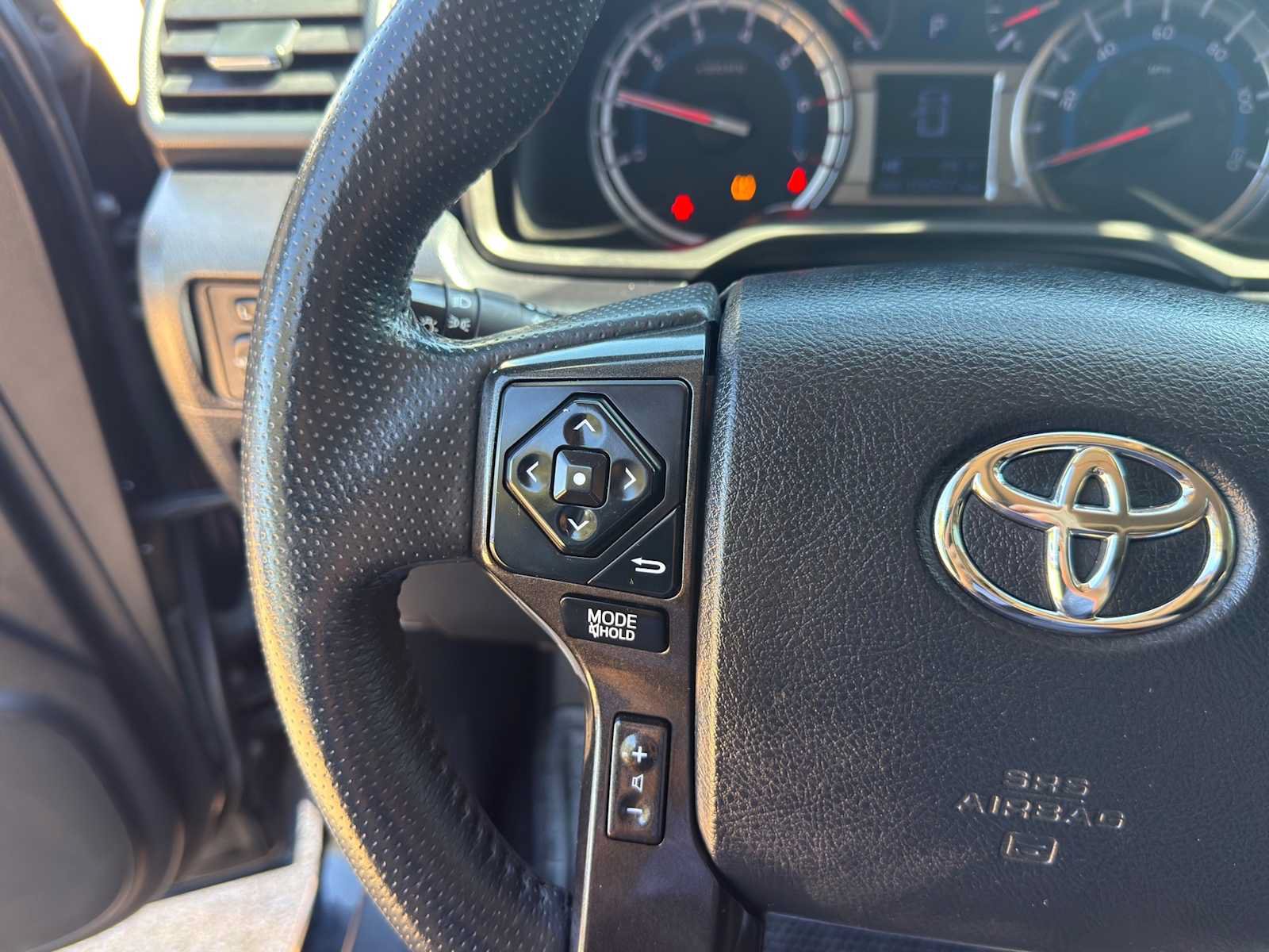 Used 2019 Toyota 4Runner Limited AWD/4WD image 20