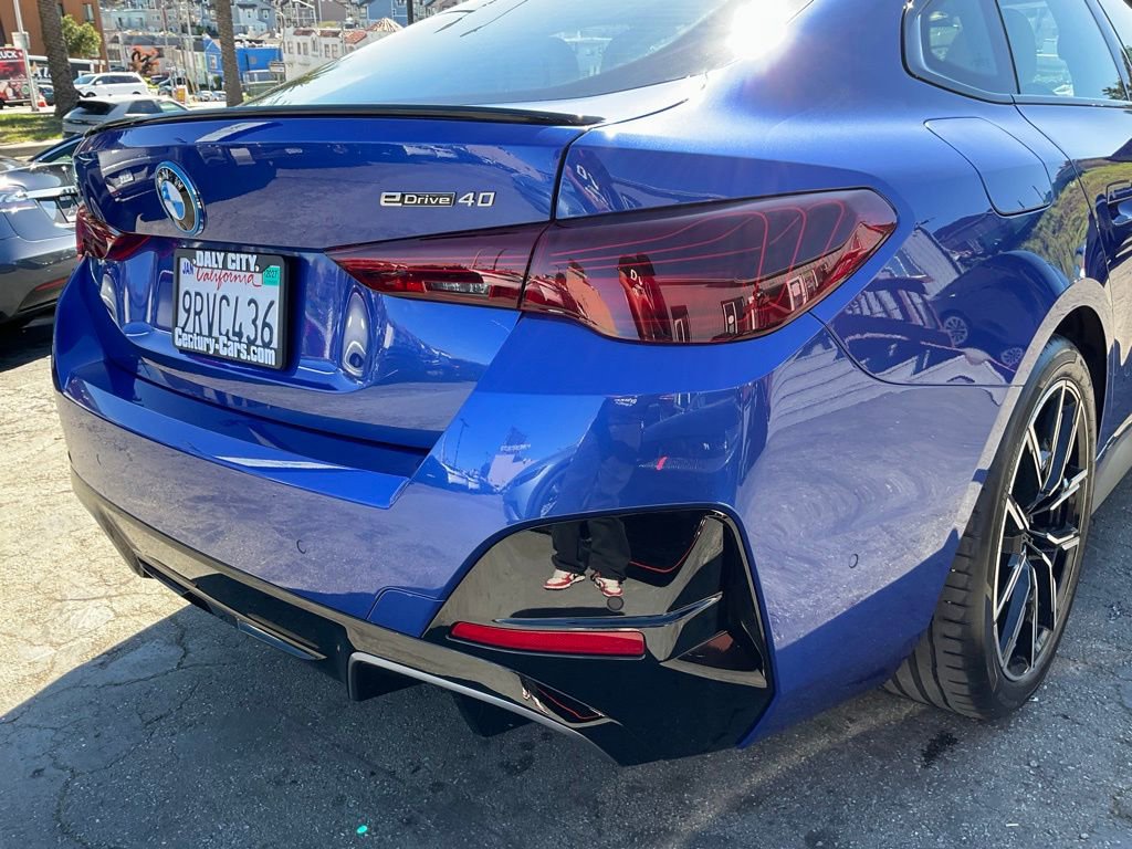 Used 2025 BMW i4 eDrive40 w/ M Sport Package image 81