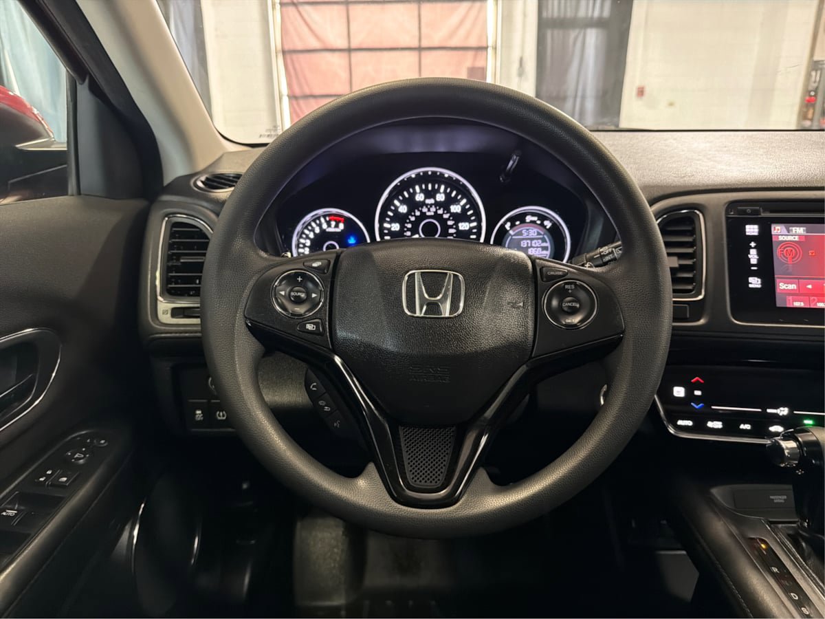 Used 2016 Honda HR-V EX image 19