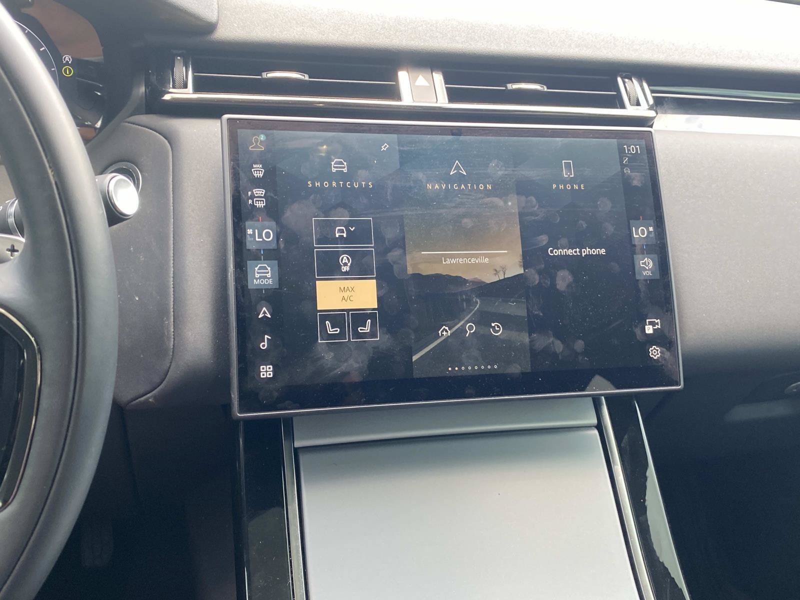 Used 2025 Land Rover Range Rover Velar S AWD/4WD image 30