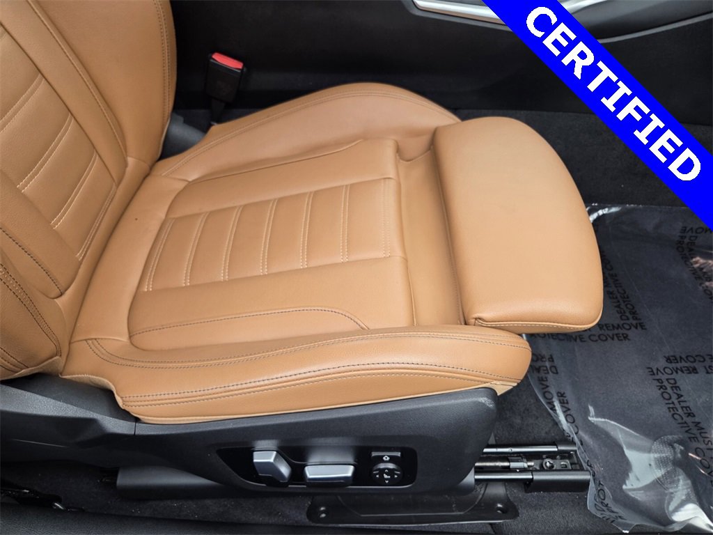 Used 2021 BMW 430i Coupe w/ Convenience Package image 15