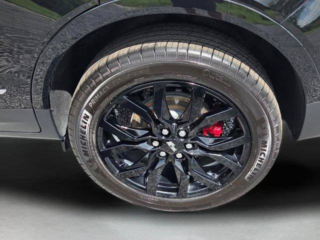 Certified 2024 Cadillac XT5 Sportv w/ Technology Package AWD/4WD image 12