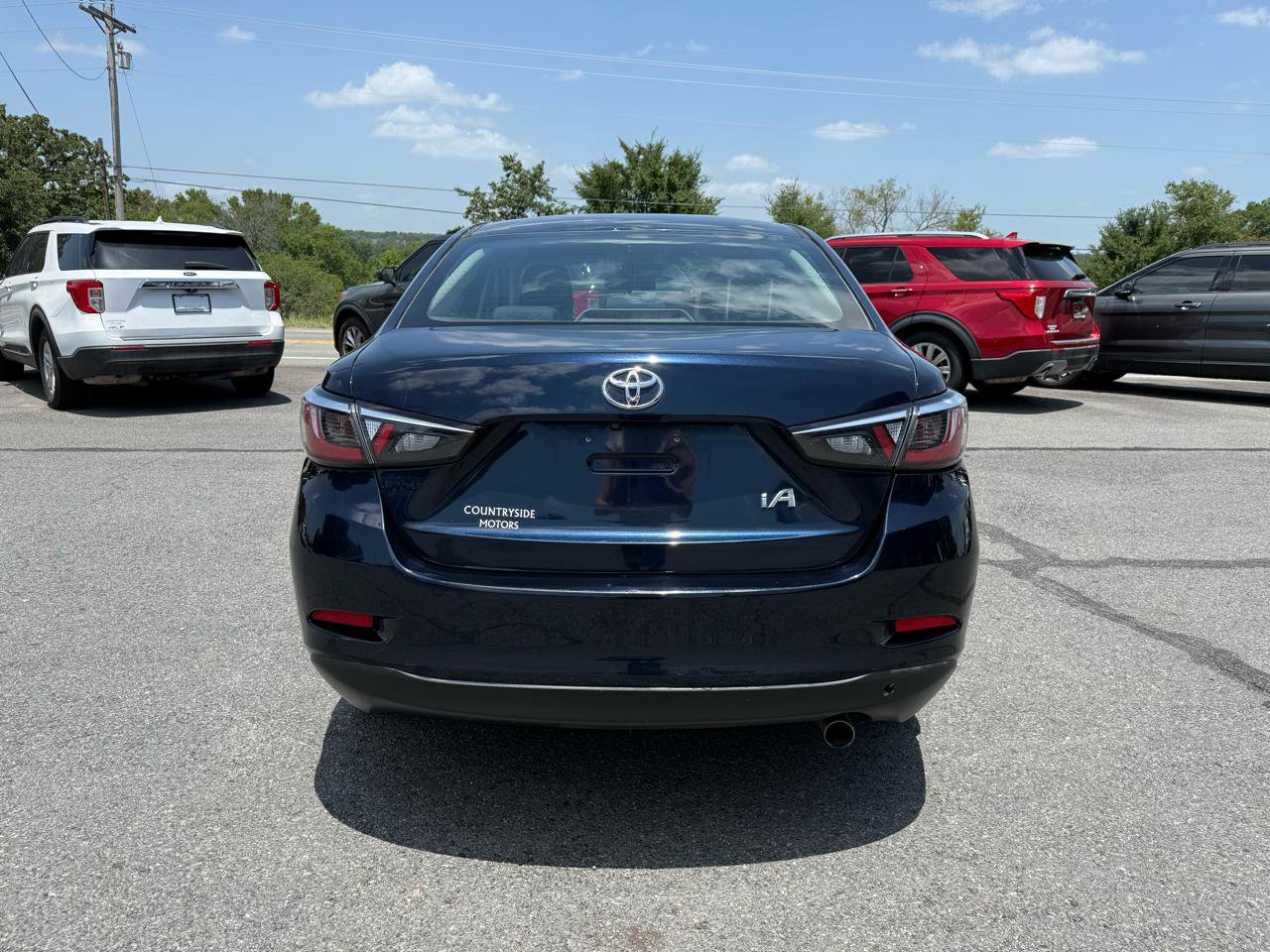 Used 2017 Toyota Yaris iA FWD image 5