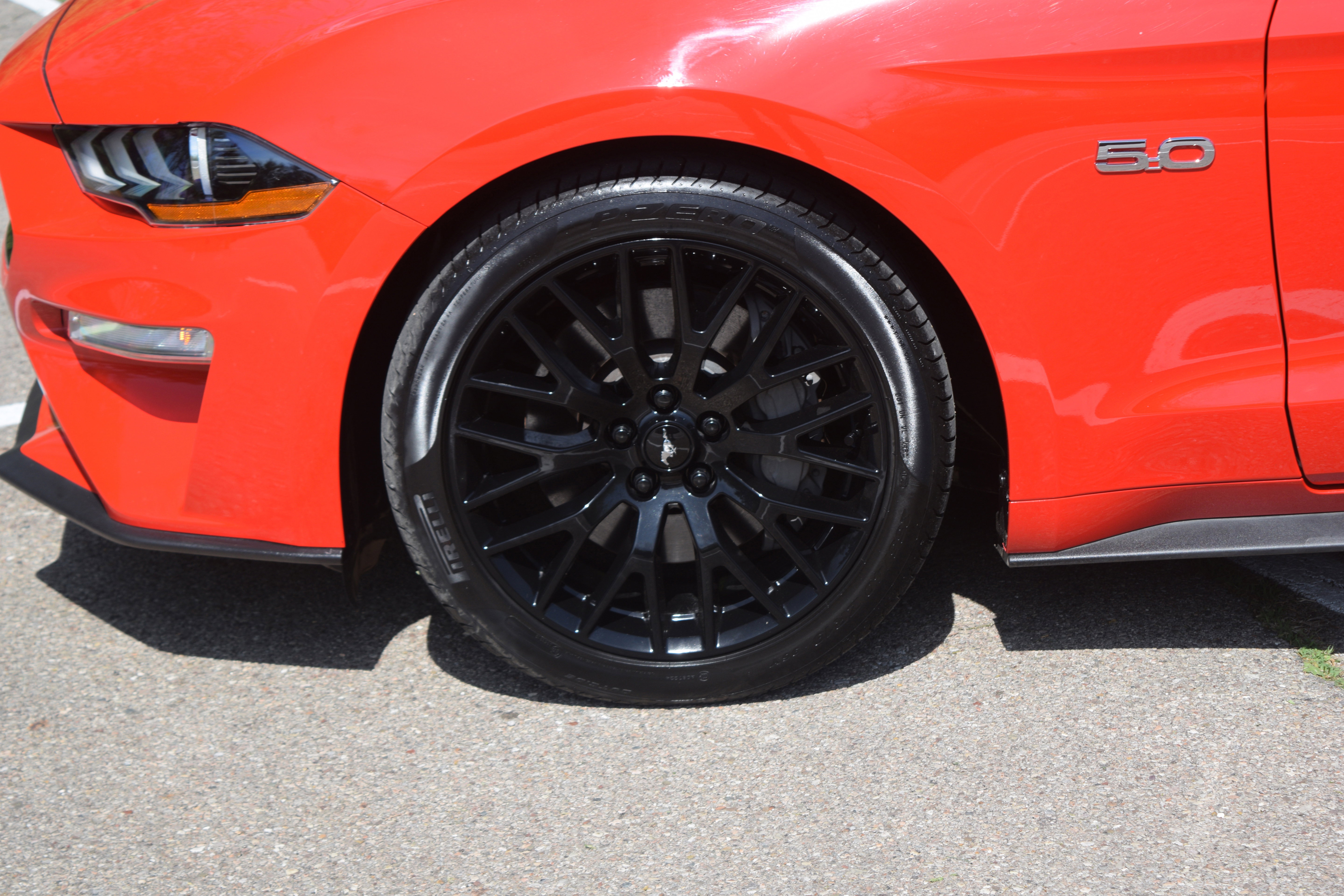 Used 2020 Ford Mustang GT Premium w/ Equipment Group 401A RWD image 26