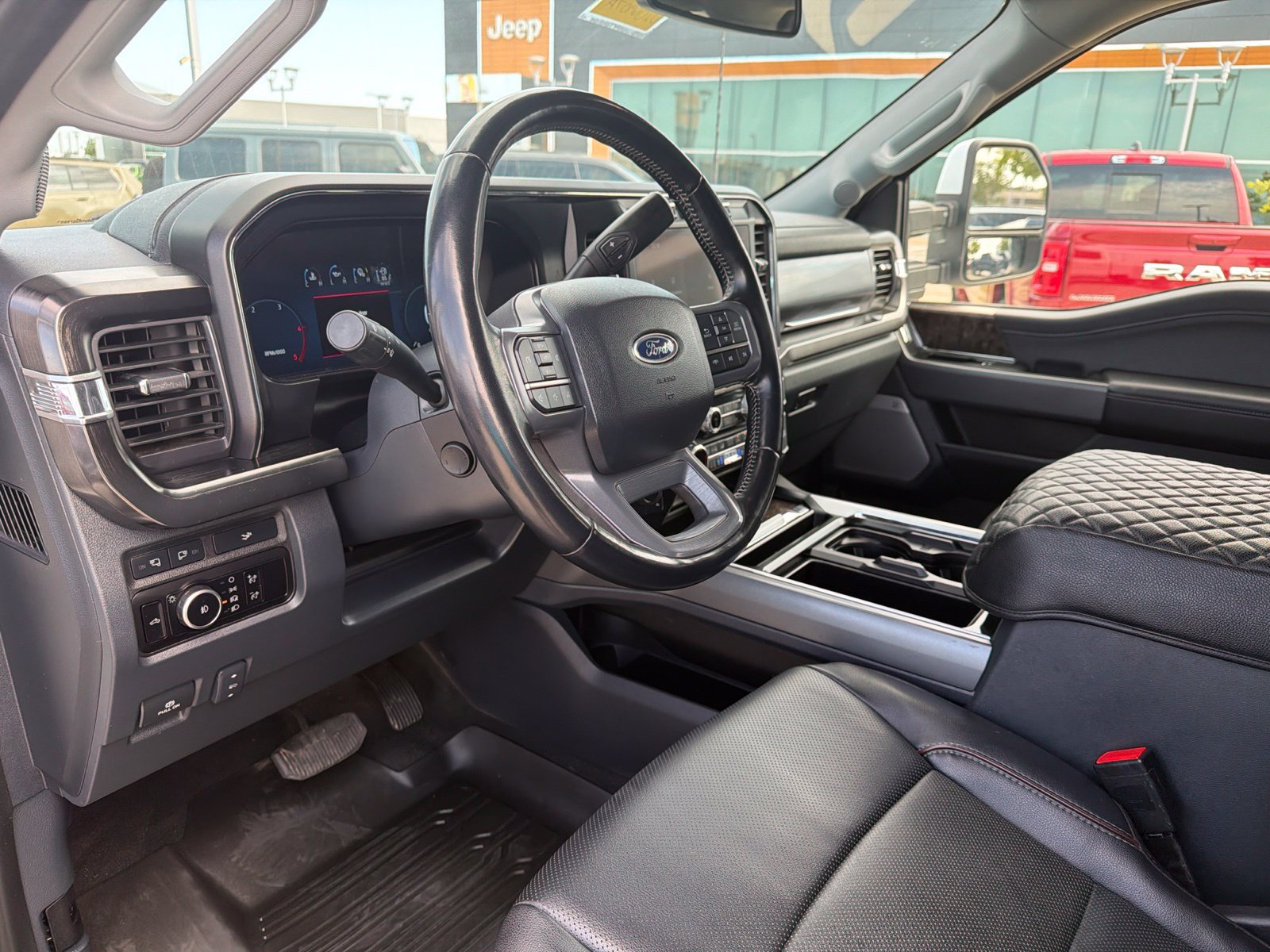 Used 2023 Ford F450 Lariat AWD/4WD image 10