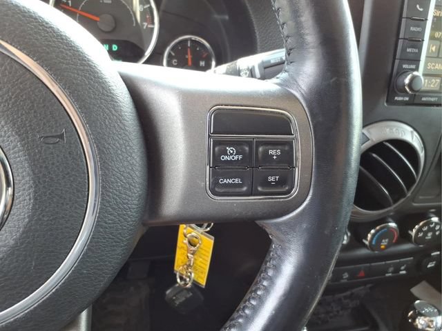 Used 2017 Jeep Wrangler Sport AWD/4WD image 24
