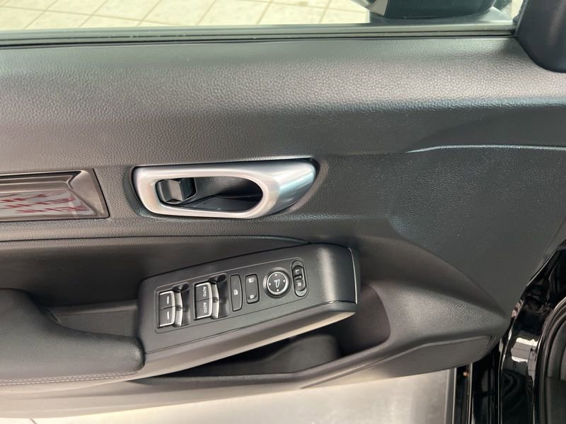 Used 2024 Honda Civic EX-L image 20