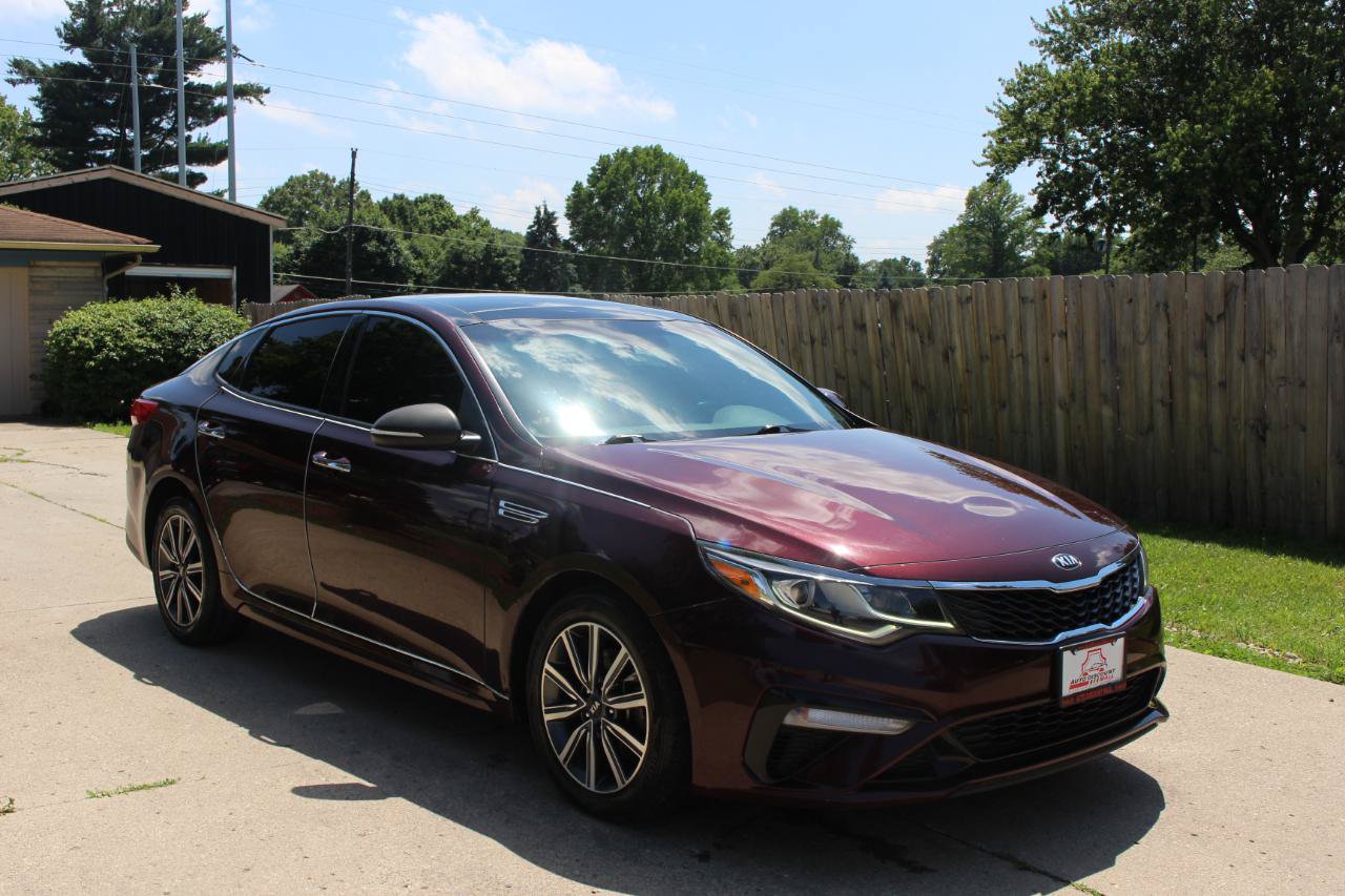 Used 2019 Kia Optima LX w/ LX Premium Package FWD image 2