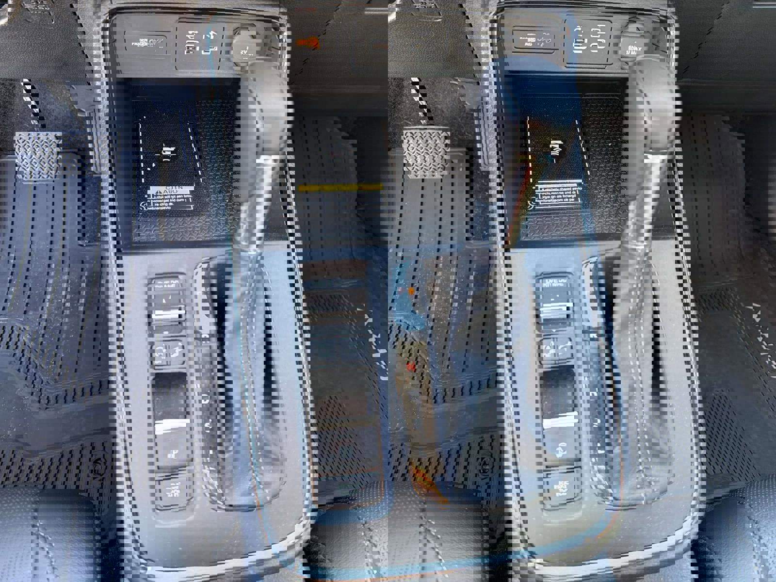 Used 2023 Honda CR-V EX-L image 10