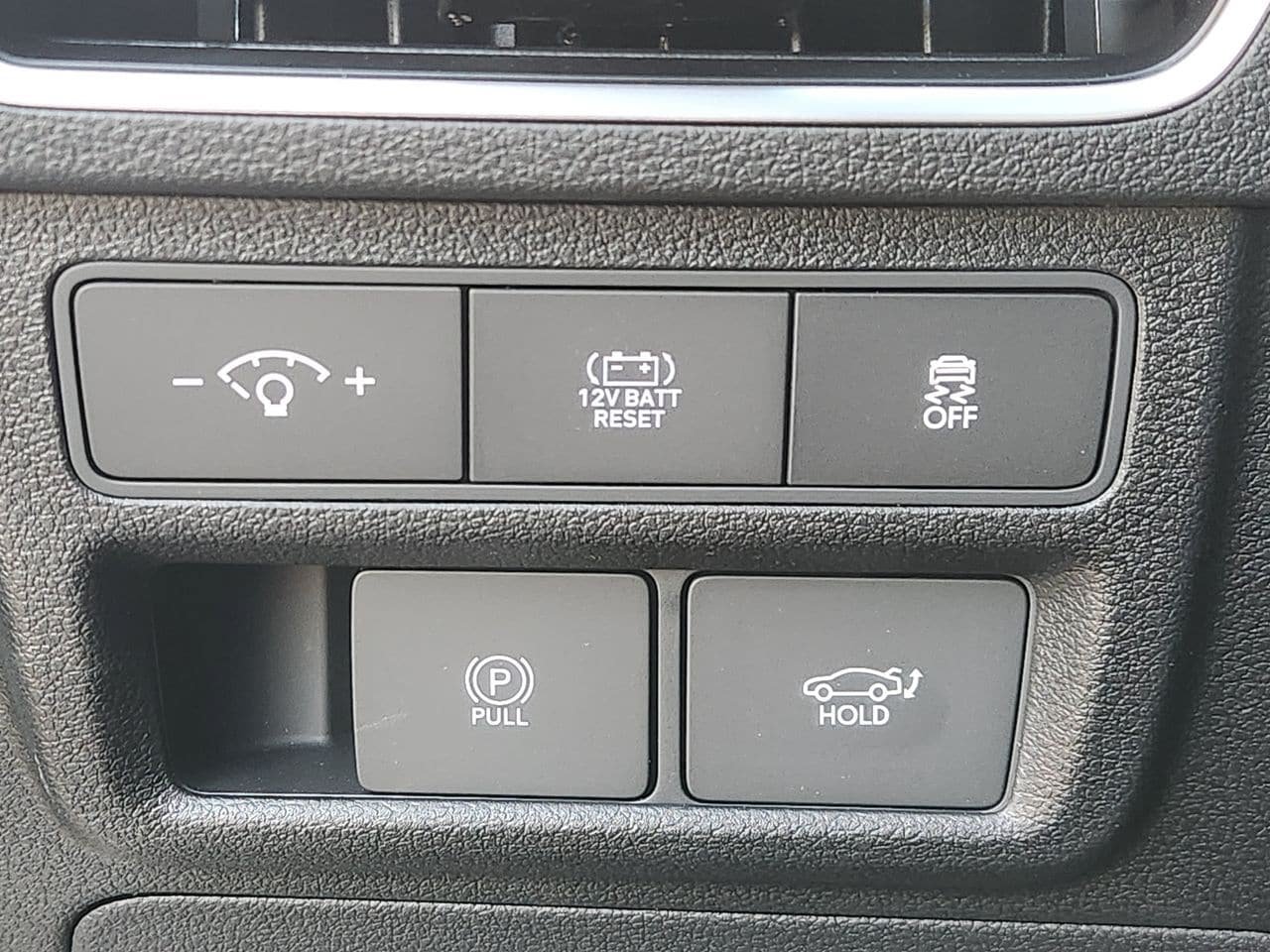 New 2026 Hyundai Sonata Limited FWD image 18